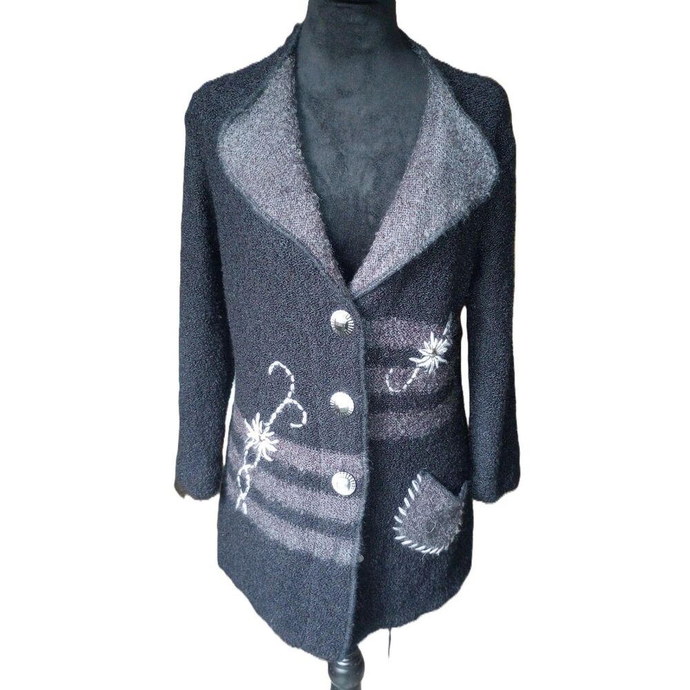 Serengeti Women's Black & Gray Statement Button Front Cardigan